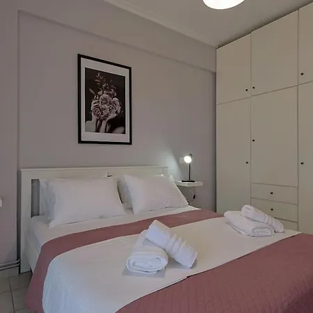 Zeusplace Athina Luxury & Parking
