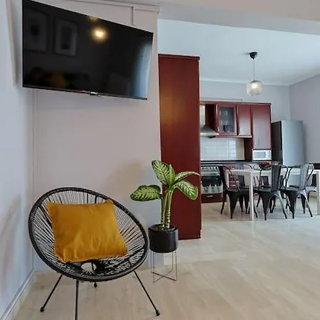 Zeusplace Athina Luxury & Parking